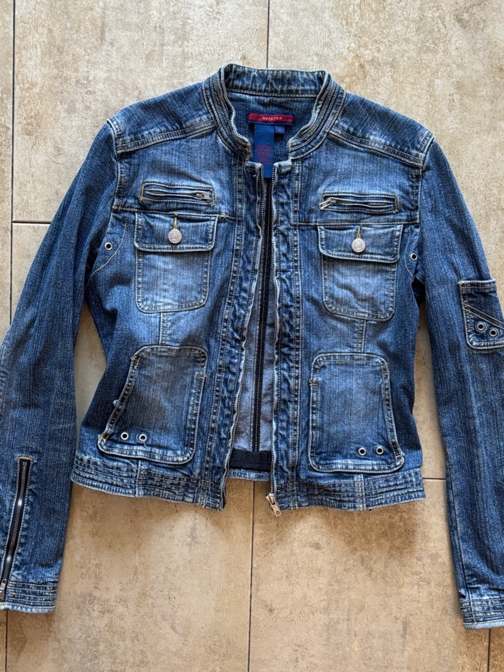 Vintage BCBG Blue Denim Utility Jacket - size small